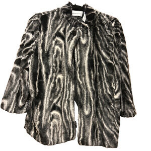 ALFRED DUNNER Women's 3/4 Sleeve Faux Fur Chinchilla Jacket Animal Print Sz 12